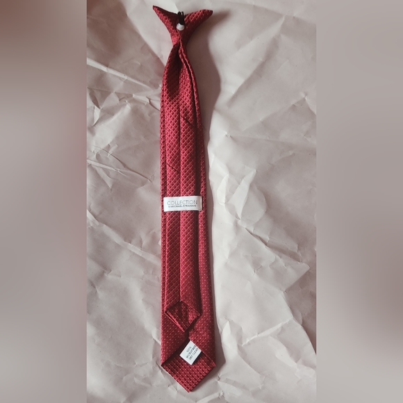 Collection by Michael Strahan Red Clip-on Tie - Picture 6 of 6
